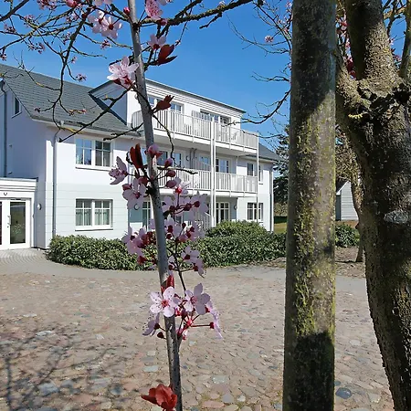 Saatmann Komfort 8 * Ahrenshoop